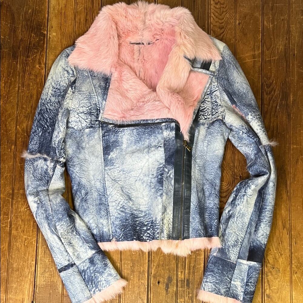 Vintage 90s women’s pink rabbit patchwork biker style jacket fabulous!